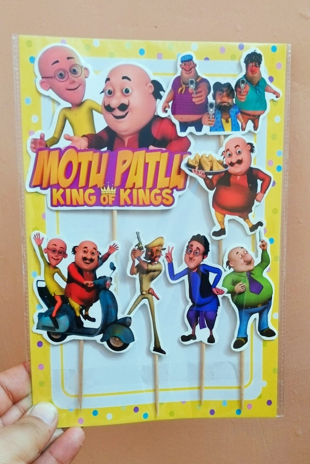 Theme Toppers
