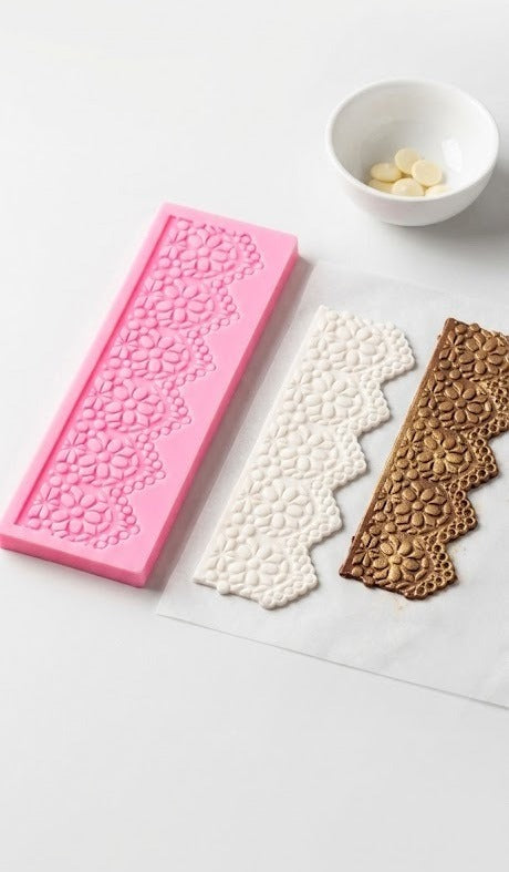 Vintage Floral Lace Border Silicone Fondant Mould