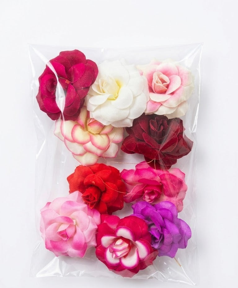 Mini Velvet Rose Flowers for Cake Decoration