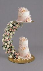 C-Curve Floating Cake Stand